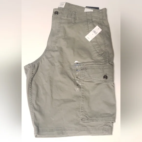 Gap khaki Cargo Shorts Mens - Picture 3 of 4